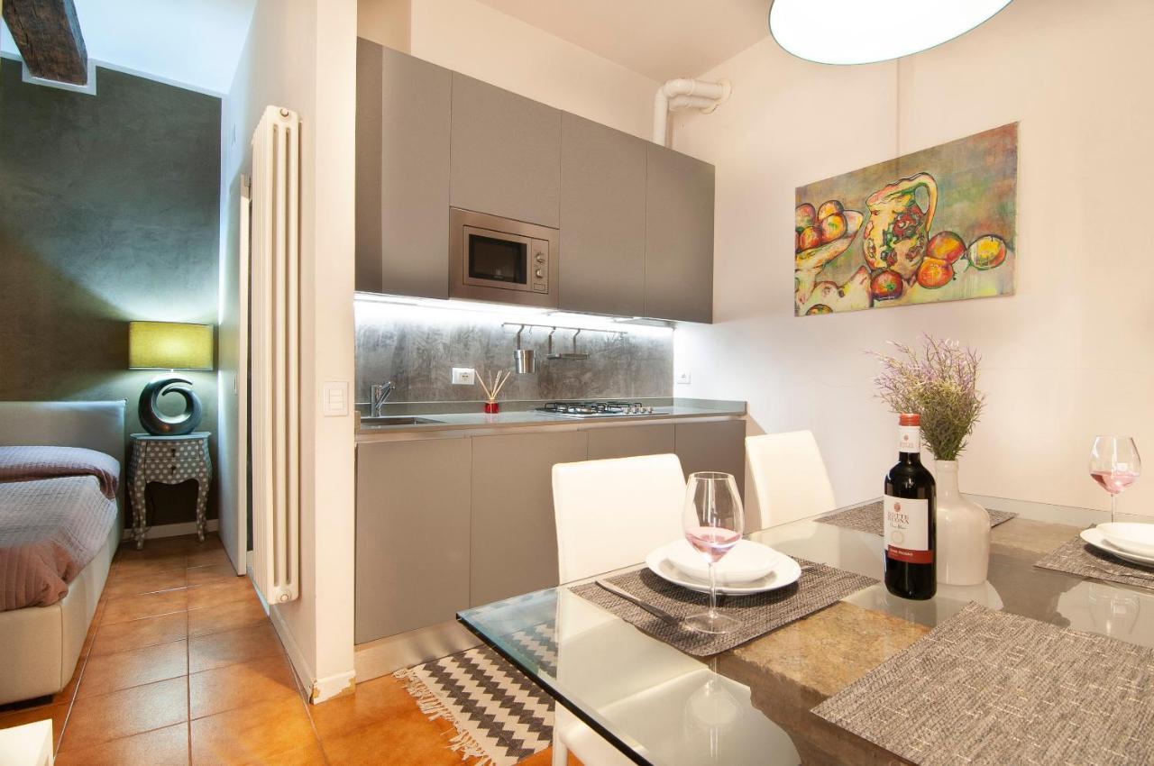 Il Cuscino Di Giulietta - 2 Min From Arena Apartment Verona Exterior photo